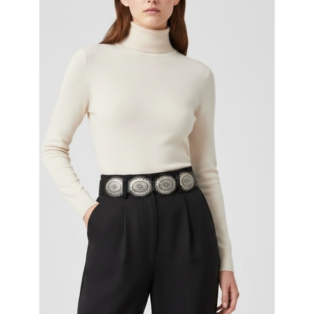 Chicos leather belt with silver concho Size S black stretch boho statement wide